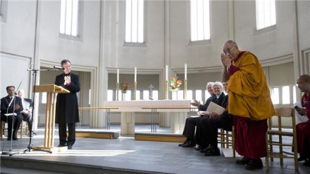 His Holiness being welcomed by the Bishop of Iceland at the special inter-faith gathering. Photo by Ragnar Axelsson