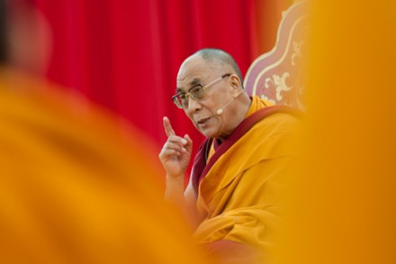 His Holiness explained his position on the worshipping of Dhogyal and the importance of practicing of pure Buddha dharma. His Holiness further emphasized that it was his responsibility to provide factual information regarding worshipping of Dhogyal. 