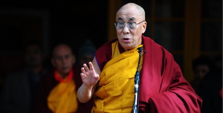 His Holiness the Dalai Lama speaks to thousands of Tibetans after attending religious ceremonies in Dharamsala, India, on 14 February 2010/Photos:Office of His Holiness the Dalai Lama/Tenzin Choejor